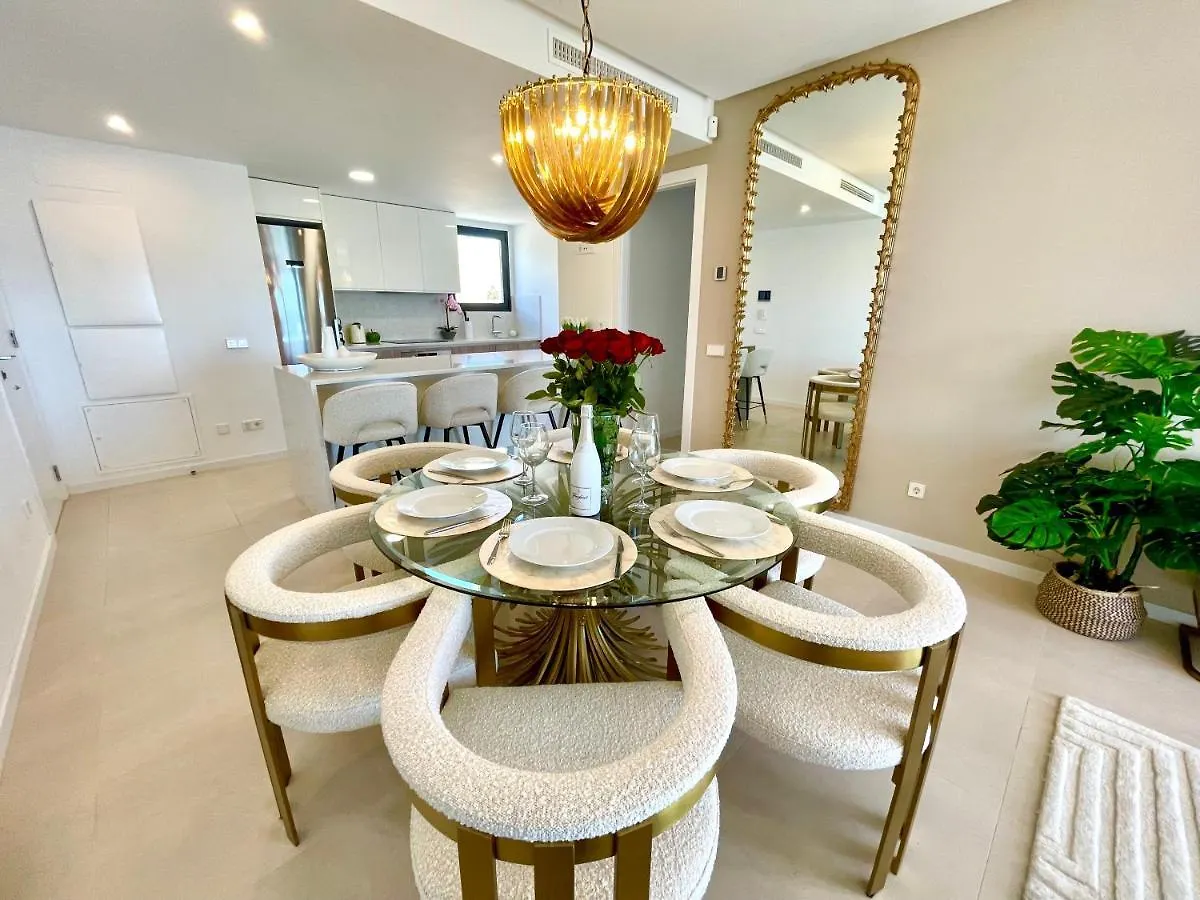 Magnificent 3 Bedroom Penthouse Fuengirola 0*,  Spagna